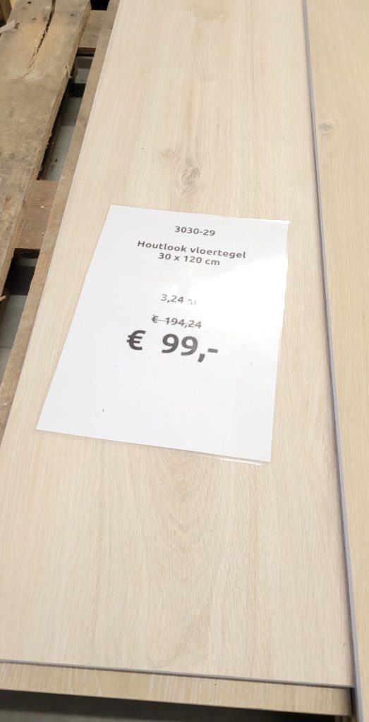 3030-29 restpartij houtlook vloertegels / keramisch parket bij Tegelstudio Zeeland in Vlissingen