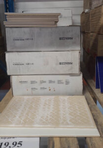 Restpartij witte Marazzi wandtegels van 25x38 cm bij Tegelstudio Zeeland in Vlissingen. Marazzi Minimal Blanco