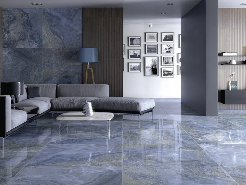 Impressie van Cifre Jewel Blue Pulido tegels bij Tegelstudio Zeeland in Vlissingen