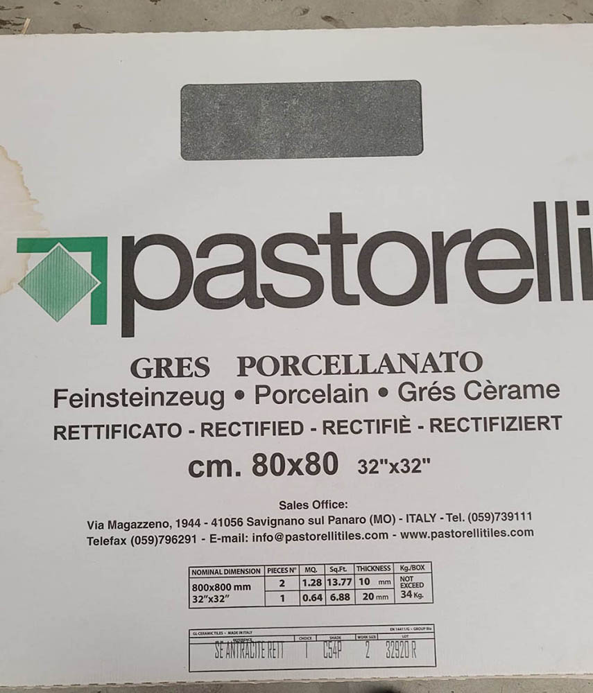 Restpartij Pastorelli Sentimento Antracite 80x80 cm bij Tegelstudio Zeeland in Vlissingen